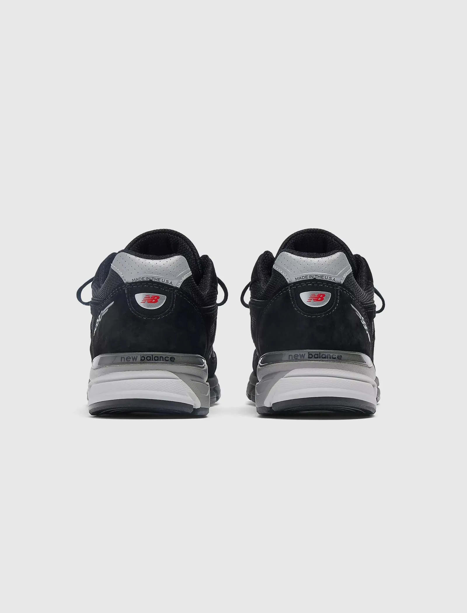 990 V4 BLACK