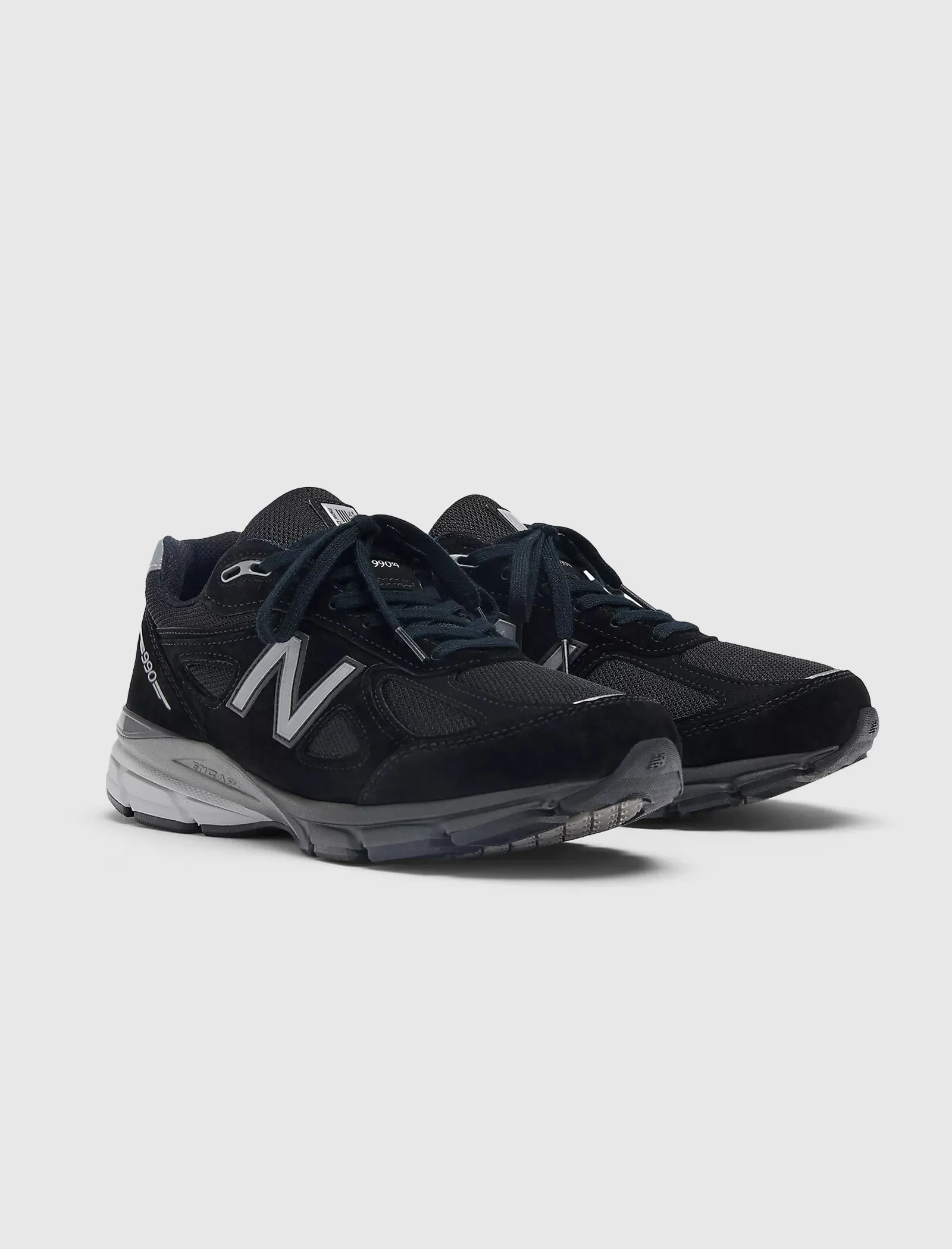 990 V4 BLACK