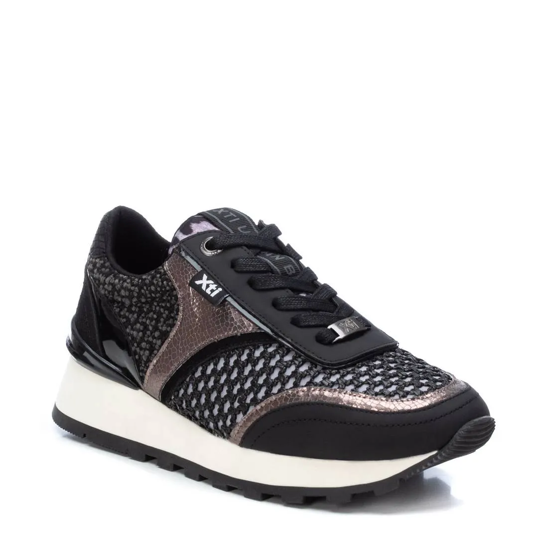 Segovia Black Sneakers